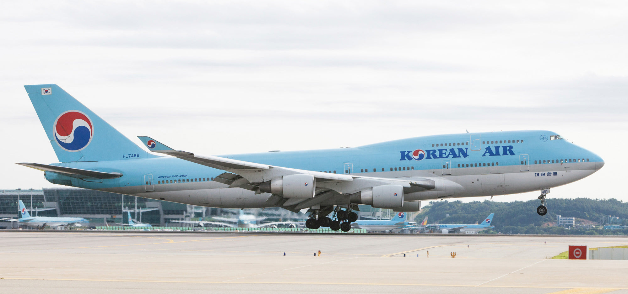 Korean Air HL7489: A Global Statement in the Sky
