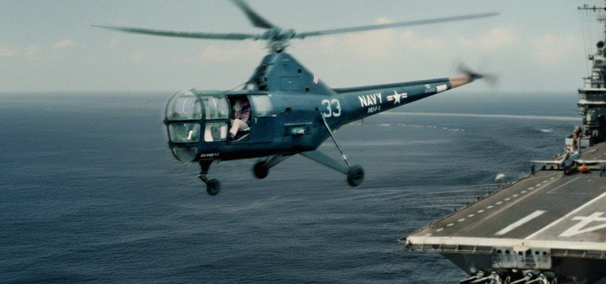 Sikorsky H-5 Dragonfly: The Navy’s First Fleet Helicopter