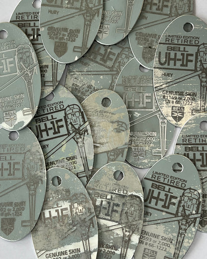 Bell®️ Huey®️ UH-1F - PLANETAGS SERIAL #: 66-1222